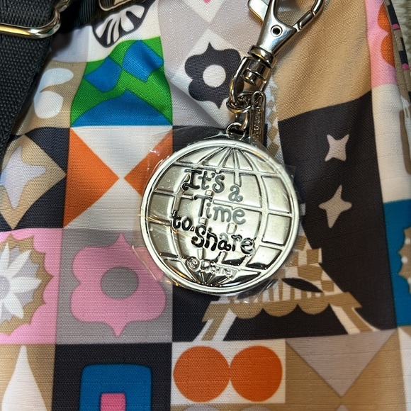 LeSportsac Disney small world Global Journey Baby bag - Picture 10 of 16